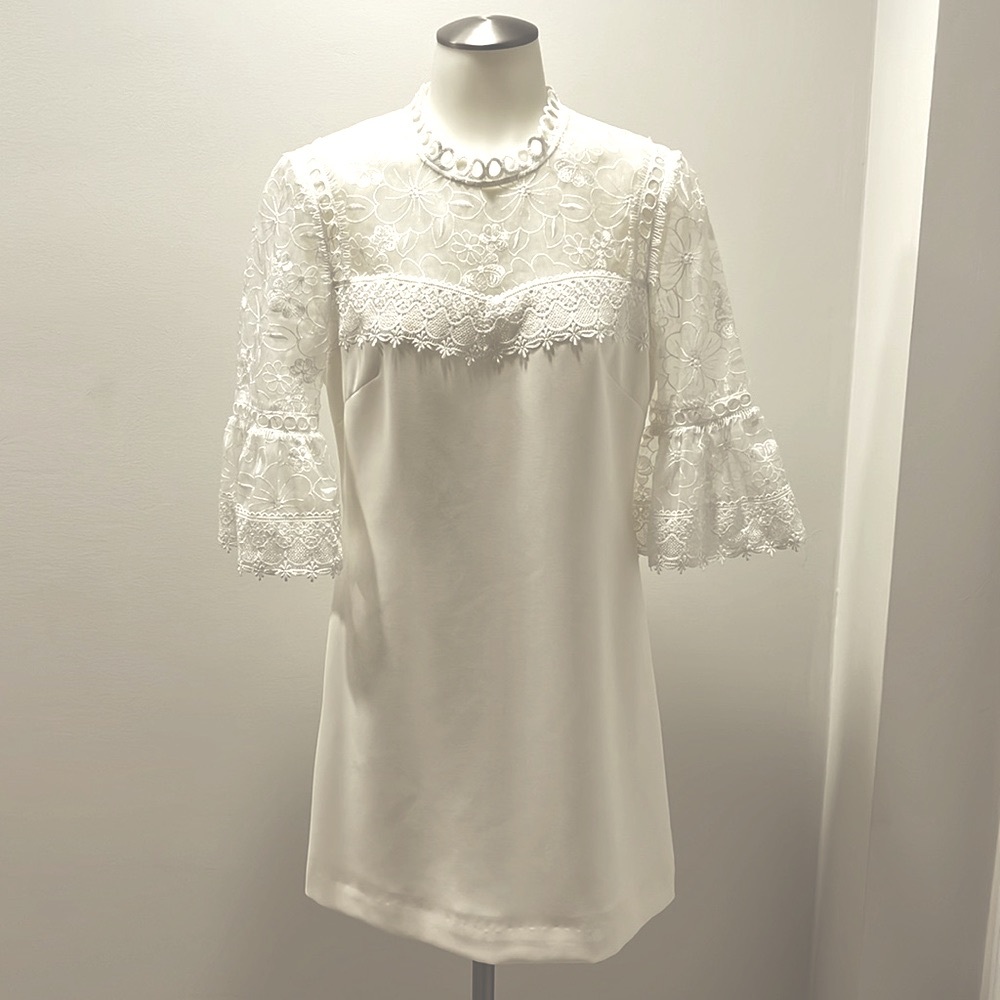 Ted Baker creamy white dress with lace 3/4 sleeves & lacey top. Stunning. Sz 6.